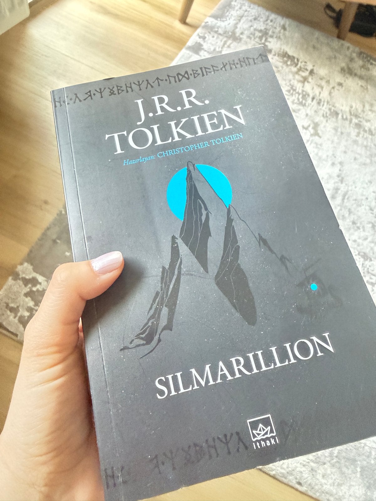 J.R.R. Tolkien - Silmarillion (Turkse editie), Ophalen of Verzenden, Zo goed als nieuw, Wereld overig