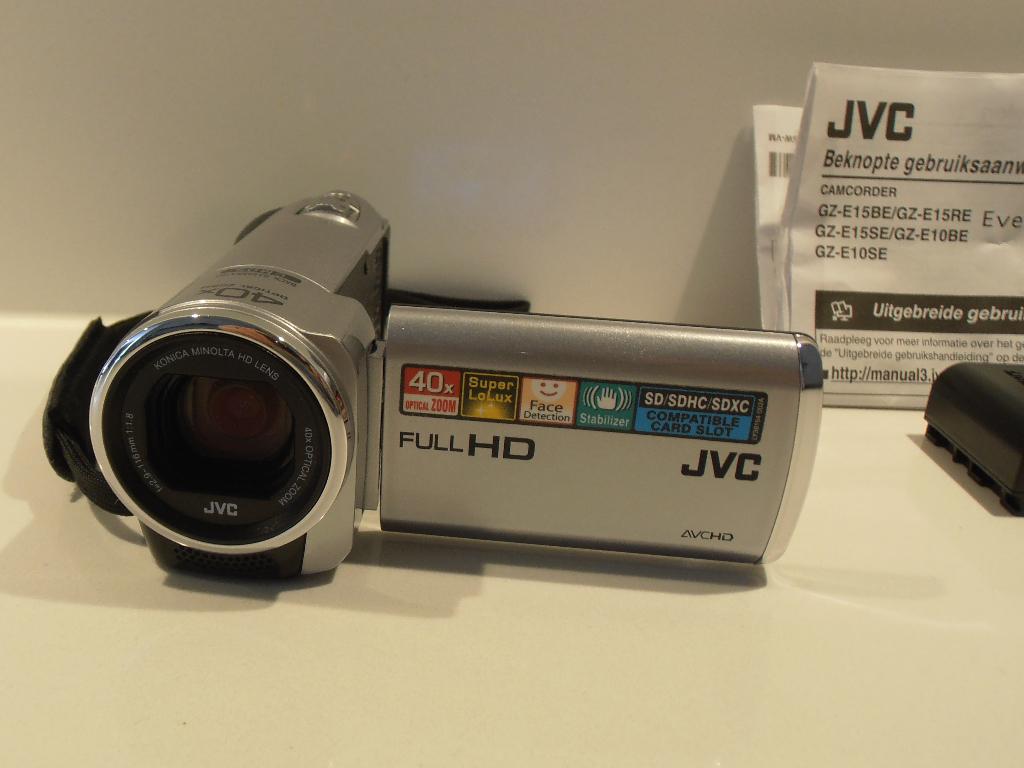 JVC digitale film camera Everio GZ-E10SE, Full HD, Verzenden, JVC, 20x of meer