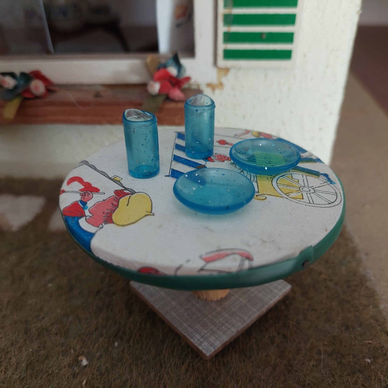 plastic servies barbie maat?, Ophalen of Verzenden, Poppenhuis