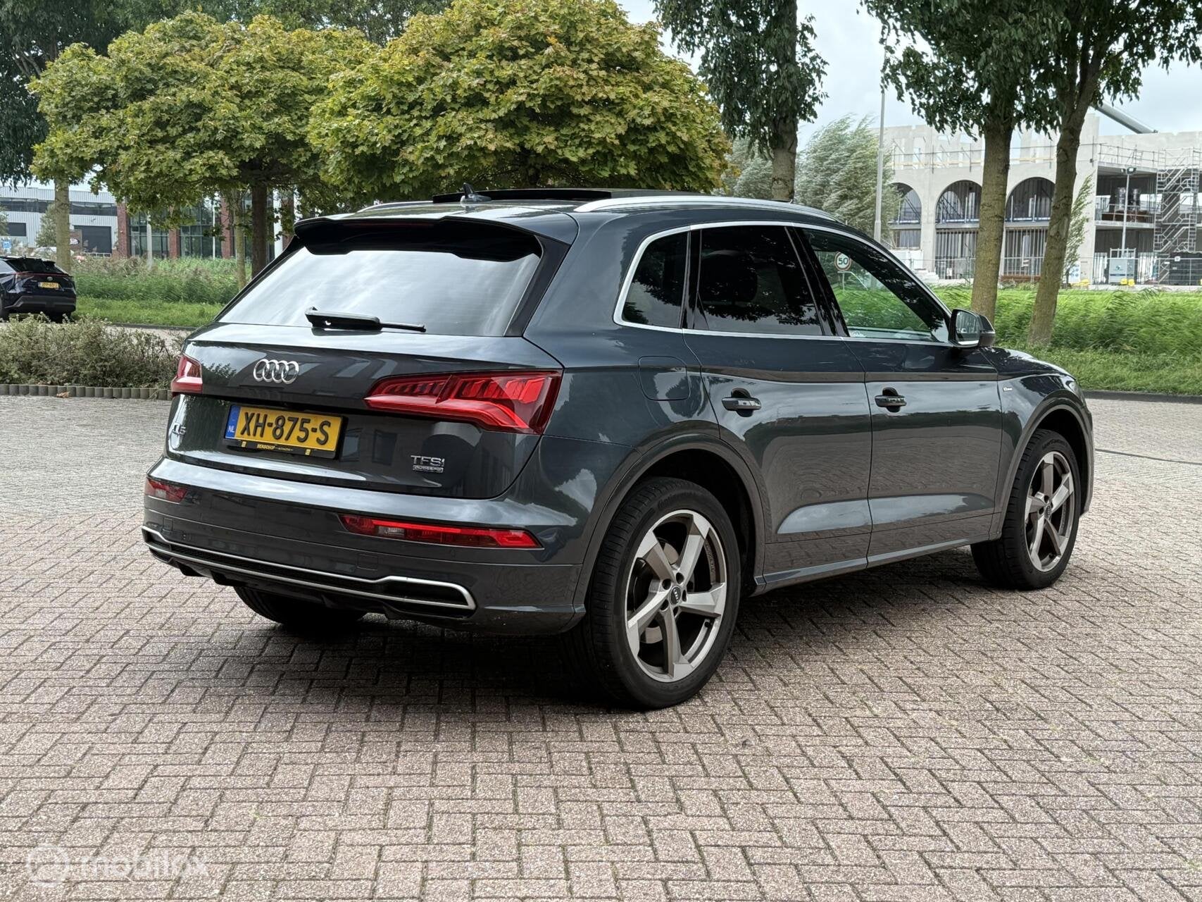 Audi Q5 2.0 TFSI quattro S-line Navi Carplay Camera Alcantar, Auto's, Automaat, 15 km/l, 4 cilinders, Origineel Nederlands