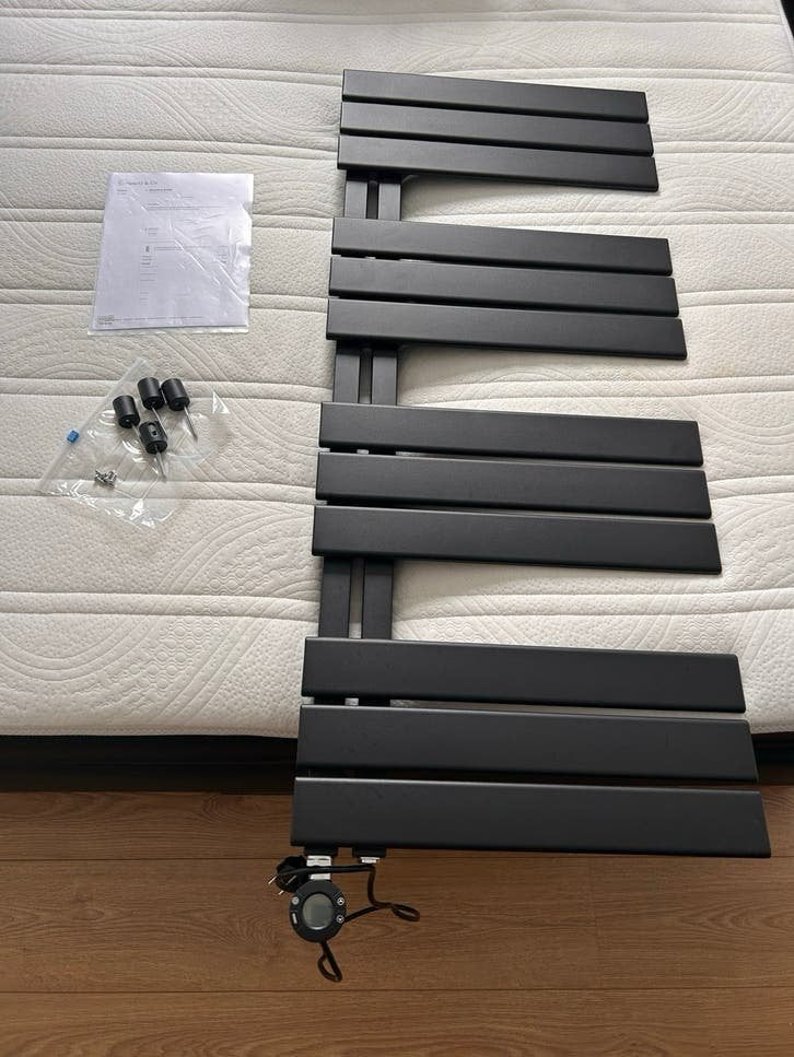 Elektrische Badkamer Radiator 1200x500mm Matzwart Z.G.A.N., Ophalen, 500 tot 800 watt, Radiator, Zo goed als nieuw