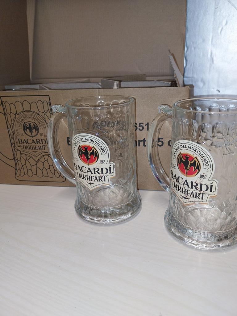 Bacardi Oakheart Glazen Pullen - Origineel & Nieuw, Ophalen, Zo goed als nieuw, Overige merken, Glas