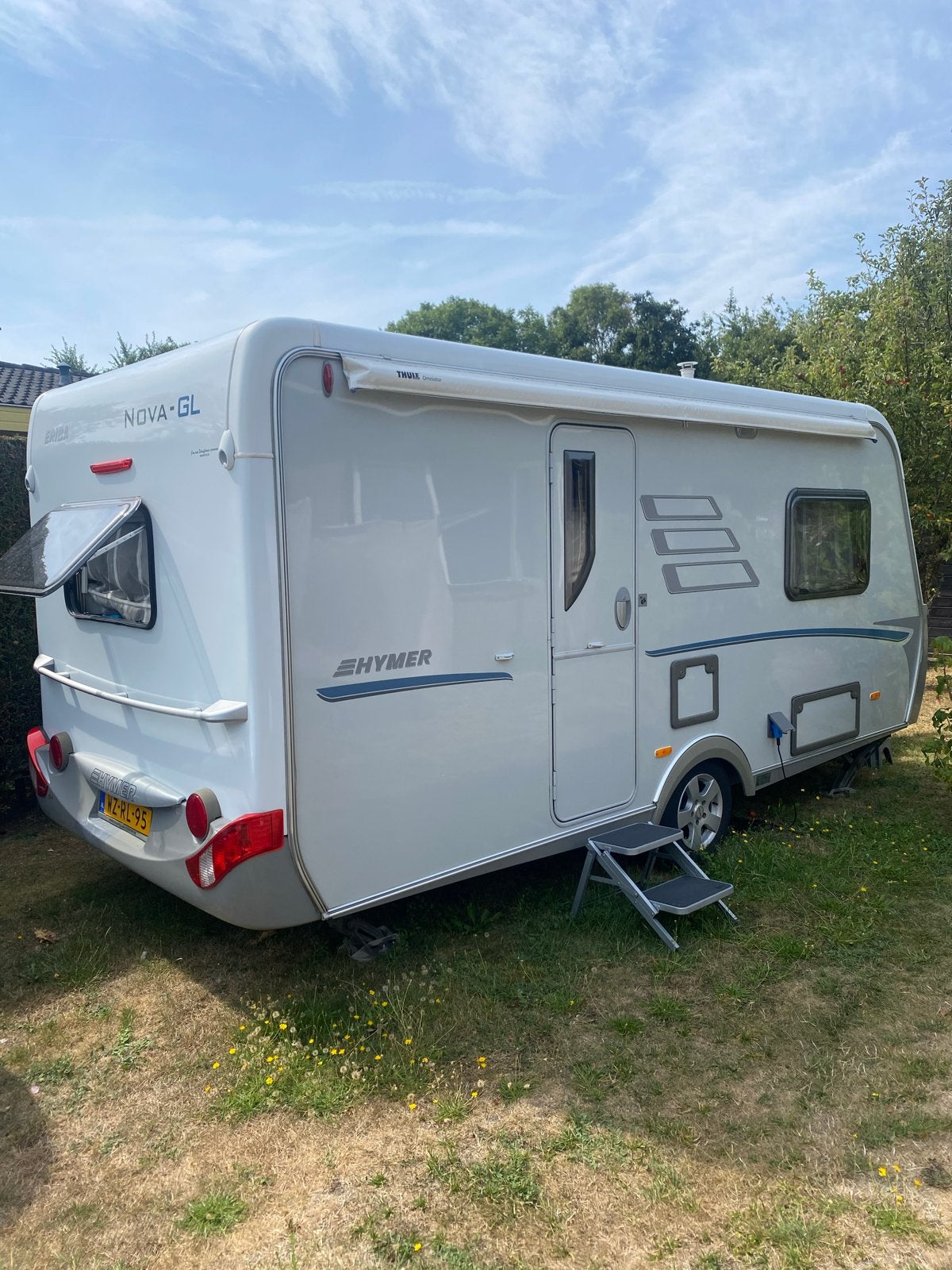 Hymer Eriba Nova GL Caravan met Mover en Fietsenrek €11.500, Particulier, Hymer, 5 tot 6 meter, 1250 - 1500 kg