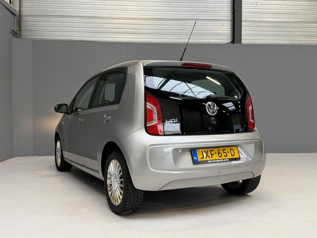 Volkswagen up! 1.0 high up! Cruise|Airco|Navi (bj 2013), Auto's, Volkswagen, Stof, Gebruikt, 4 stoelen, Bedrijf