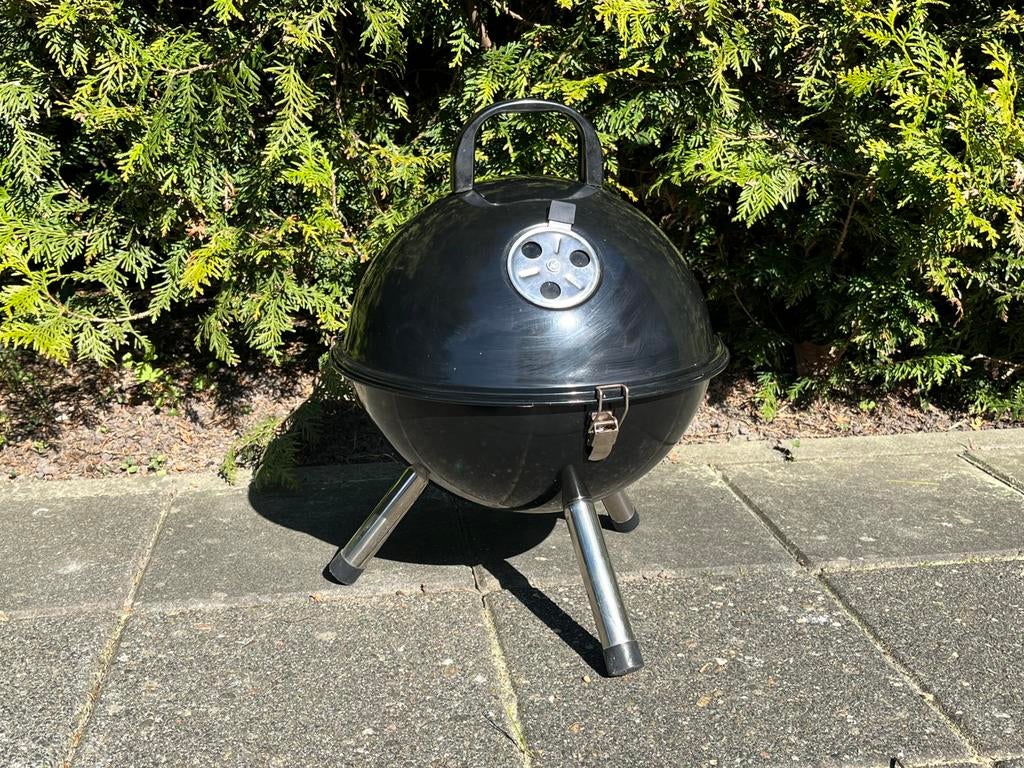 Barbecue, Ophalen, Gebruikt, Met accessoires