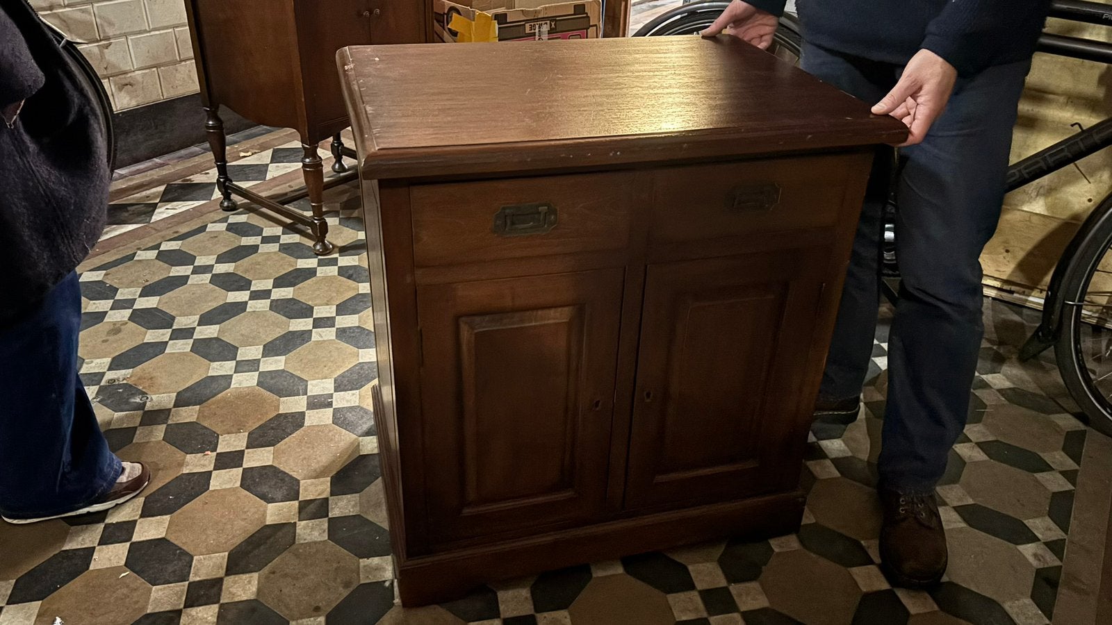 Houten kast, Ophalen, Zo goed als nieuw