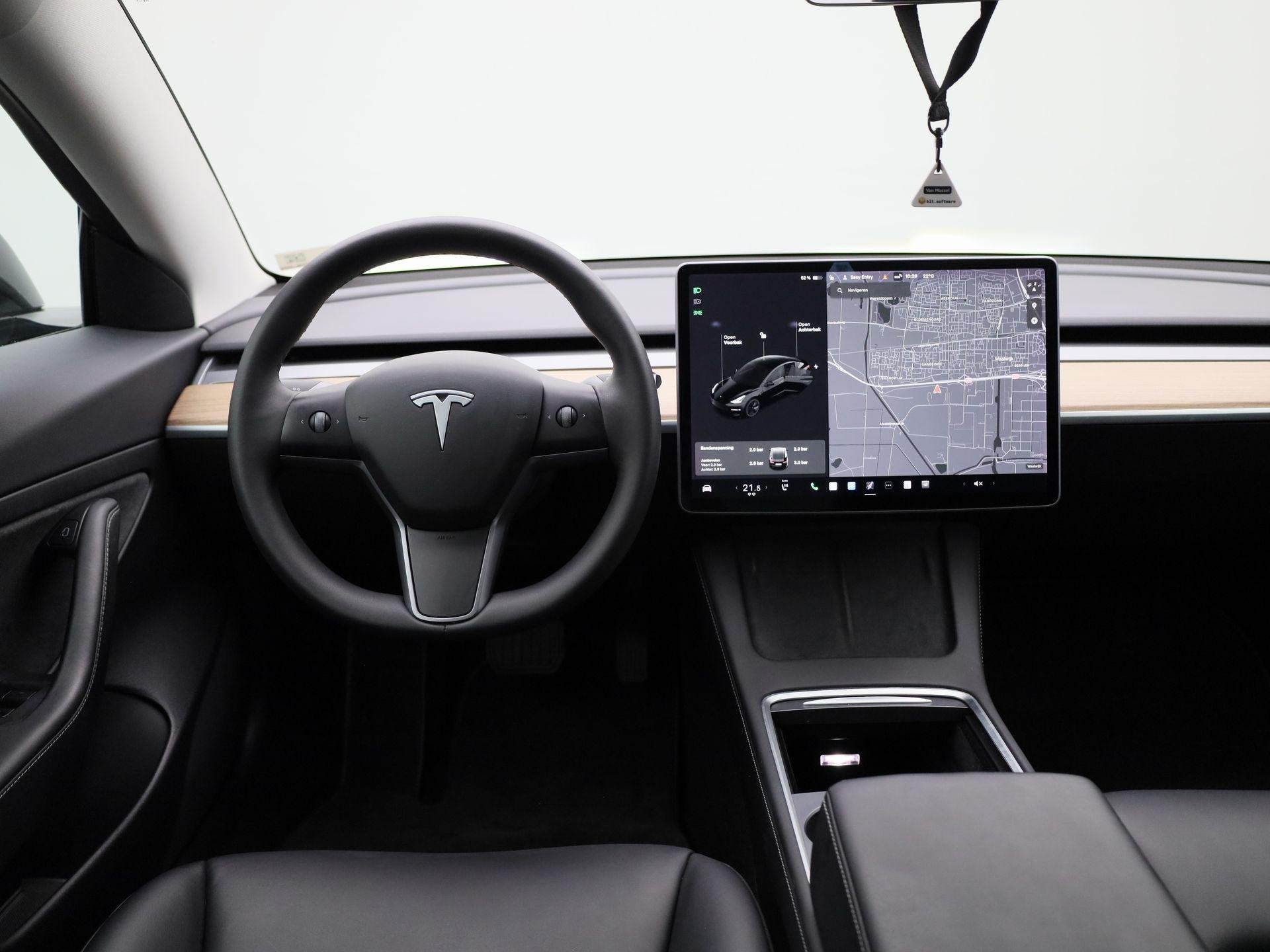 Tesla Model 3 Standard RWD Plus 60 kWh | Automaat | Panorama, Automaat, Gebruikt, Zwart, Geïmporteerd