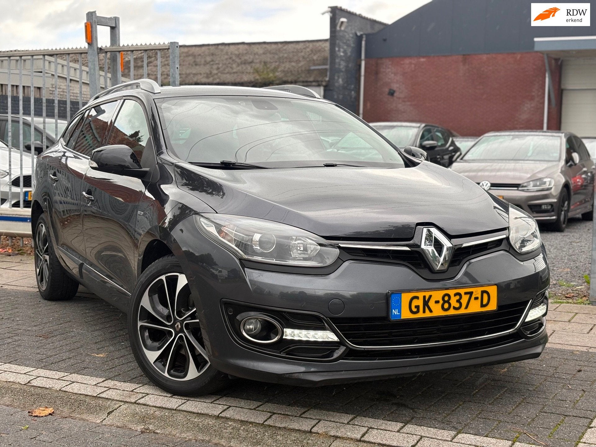 Renault Mégane Estate 1.2 TCe Bose | LED | 17” LMV | A.Ca, Voorwielaandrijving, Euro 5, Gebruikt, Zwart