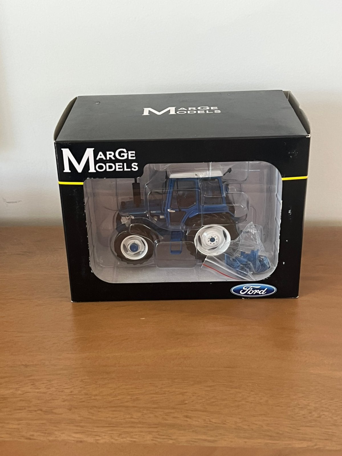 Ford 6610 4WD tractor Marge Models 1:32, Hobby en Vrije tijd, Verzenden, Zo goed als nieuw, Tractor of Landbouw, Overige merken