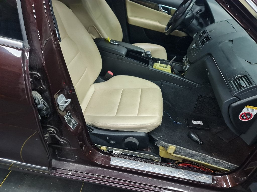 Leder Interieur voor Mercedes C-klasse 2010, Auto-onderdelen, Interieur en Bekleding, Ophalen of Verzenden, Gebruikt, Mercedes-Benz