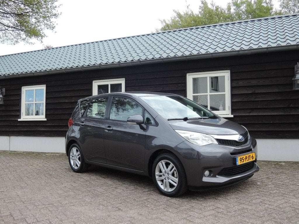 Subaru TREZIA 1.3 LUXURY, Auto's, Voorwielaandrijving, Euro 5, Trezia, Huisgarantie