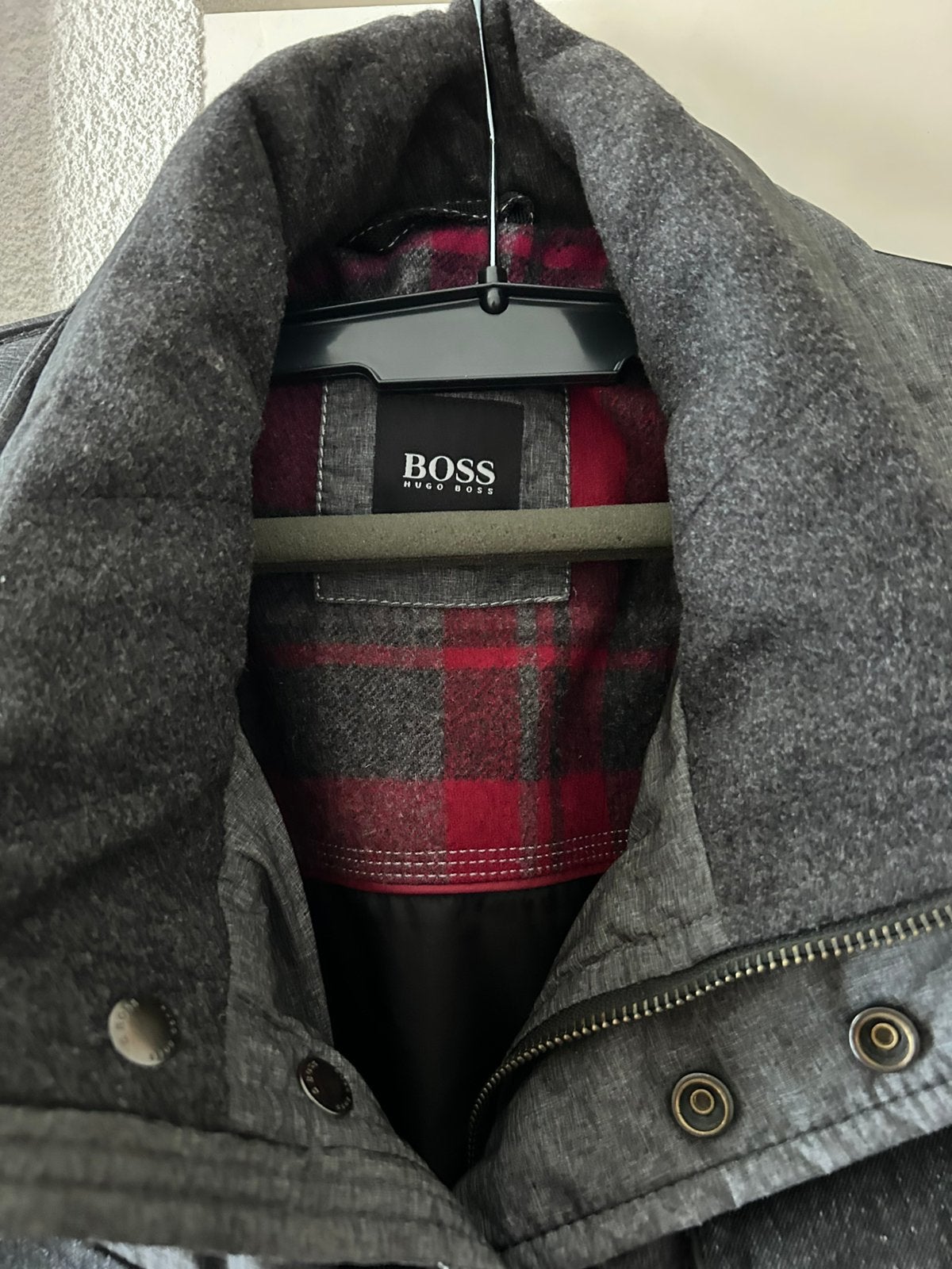 Hugo Boss winterjas 52 zgan, Ophalen of Verzenden, Zo goed als nieuw, Maat 52/54 (L)