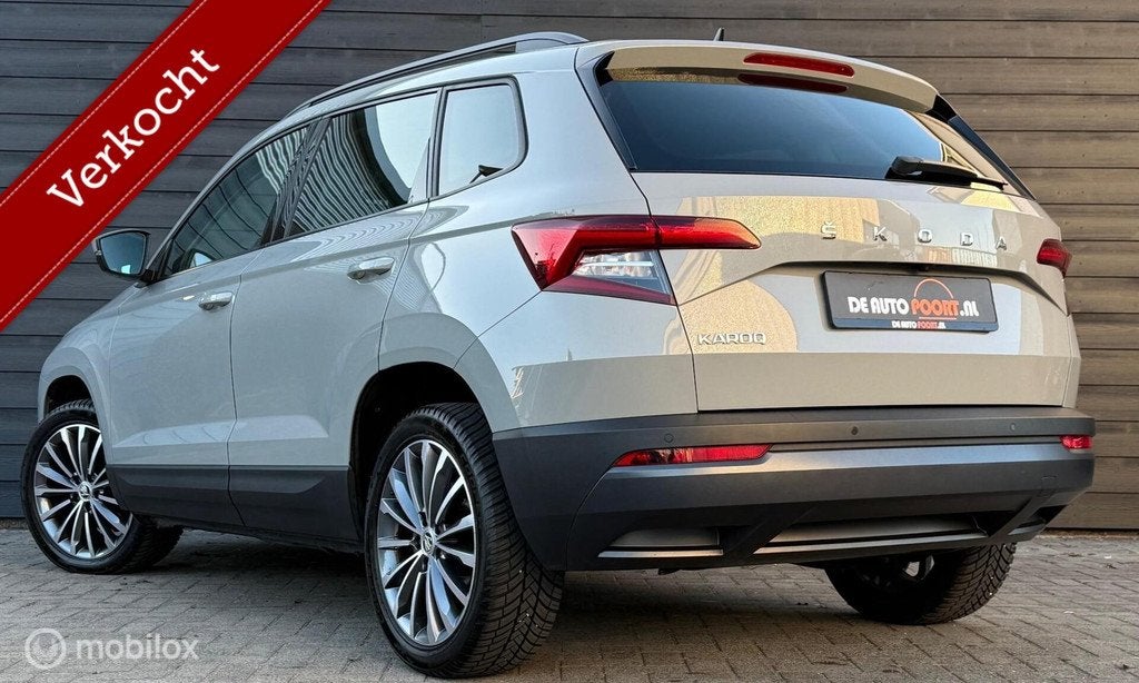 Skoda Karoq 1.5 TSI ACT Style Viritual/ACC/Carplay/Clima/Cam, 4 cilinders, Karoq, Bedrijf, 19 km/l