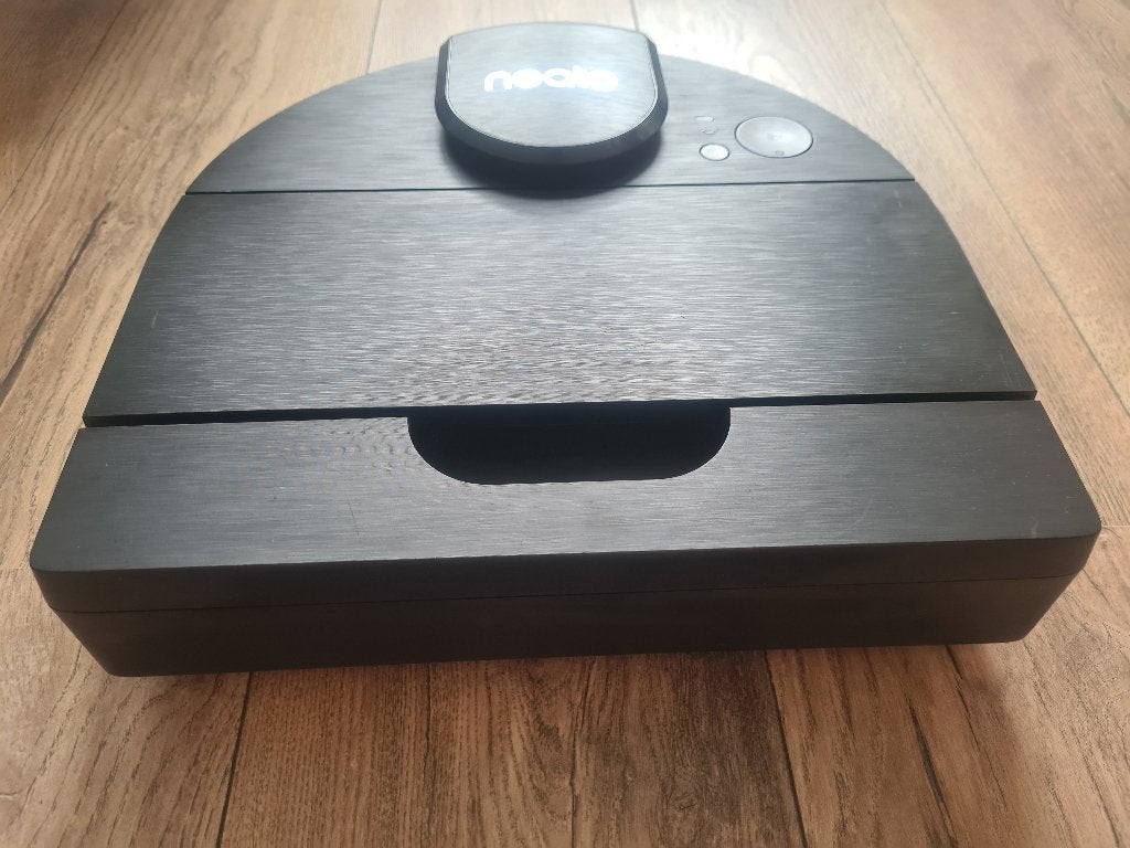Neato D9 Robotstofzuiger + oplaadstation - Zo goed als nieuw, Witgoed en Apparatuur, Ophalen, Geschikt voor harde vloeren, Zo goed als nieuw
