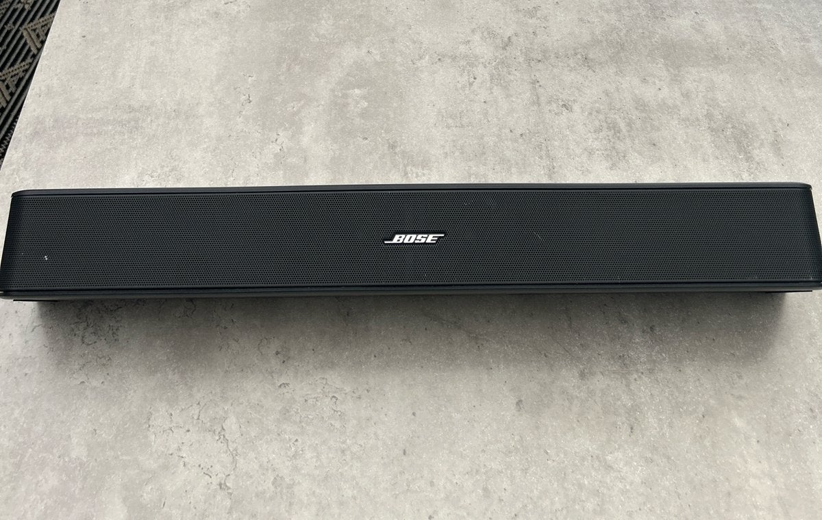 Bose Soundbar - Uitstekende geluidskwaliteit, Ophalen of Verzenden, Met ingebouwde subwoofer, Zo goed als nieuw