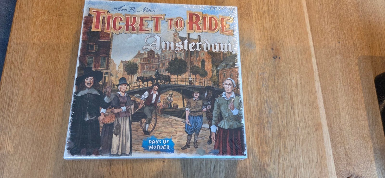 Ticket to Ride Amsterdam - Nieuw in verpakking, Hobby en Vrije tijd, Days of Wonder, Nieuw, Ophalen of Verzenden, Drie of vier spelers