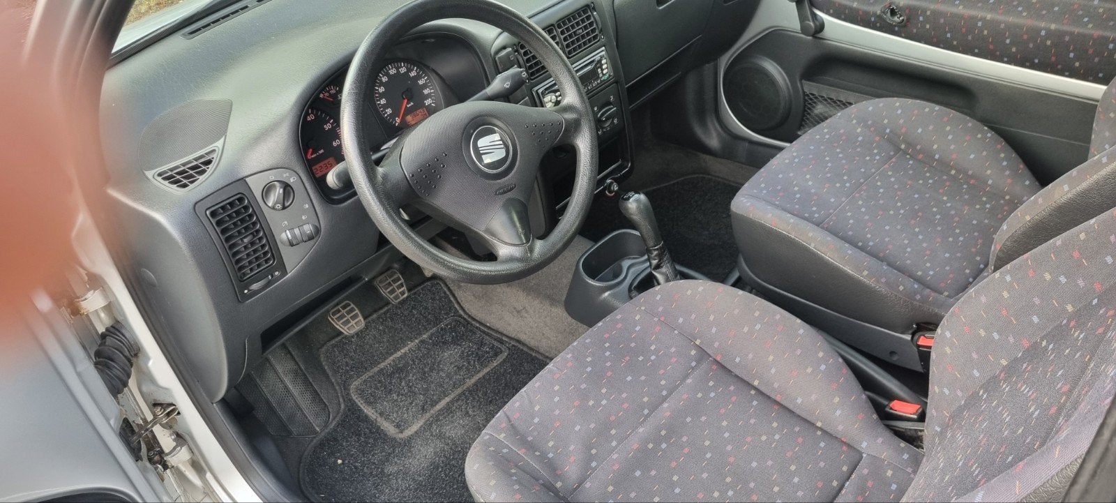 Seat Arosa 1.4 44KW 1999 Grijs, Auto's, Seat, Bedrijf, Arosa, Radio, Trekhaak, Benzine, Hatchback, Handgeschakeld, Origineel Nederlands