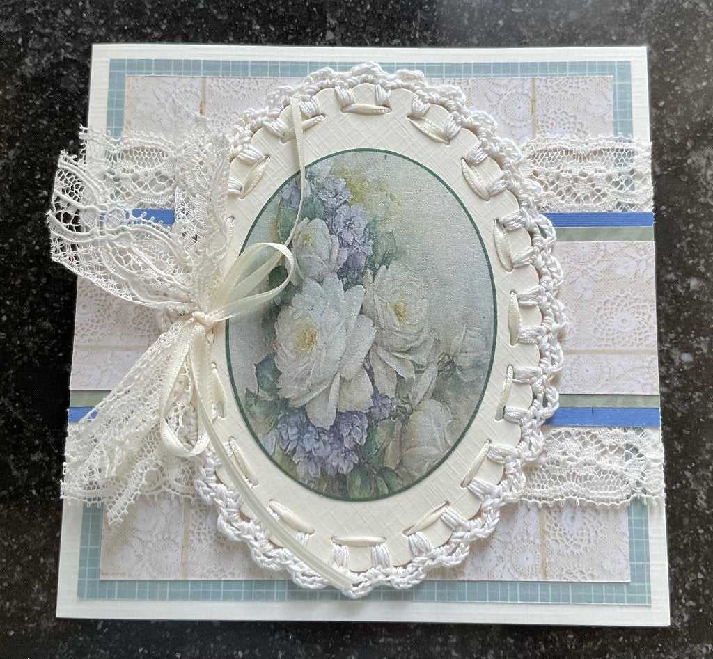 Nr 32 wenskaart met haakwerk Bloemen Rozen Vintage, Hobby en Vrije tijd, Verzenden, Nieuw, Overige thema's