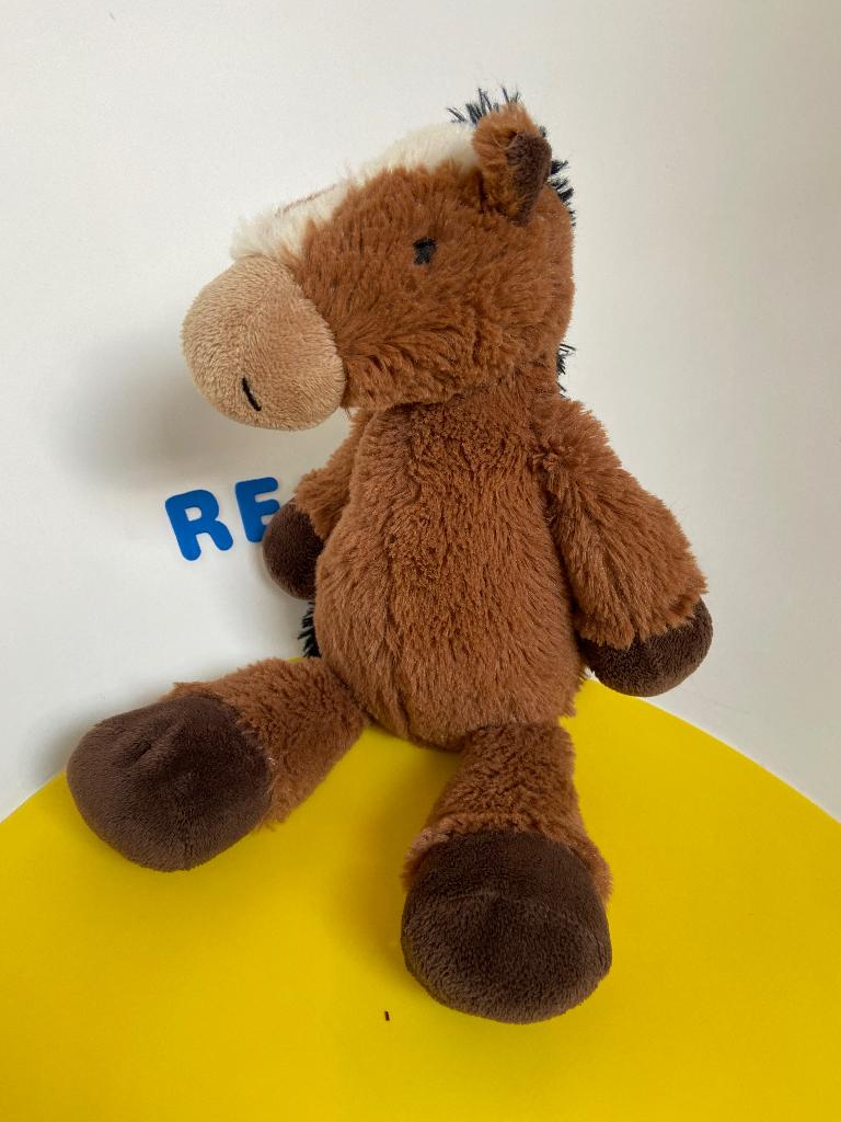 K1404 Sligro paard bruin, Kinderen en Baby's, Ophalen of Verzenden, Paard