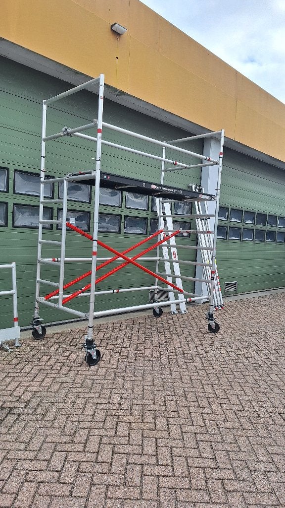 rolsteiger Altrex, Ophalen, 2 tot 5 meter, Gebruikt, Rolsteiger of Kamersteiger