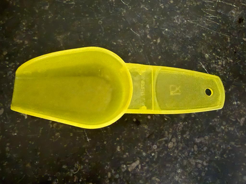 Tupperware Maatlepel Geel - Handig Keukenhulpje, Ophalen of Verzenden, Gebruikt, Geel, Overige typen
