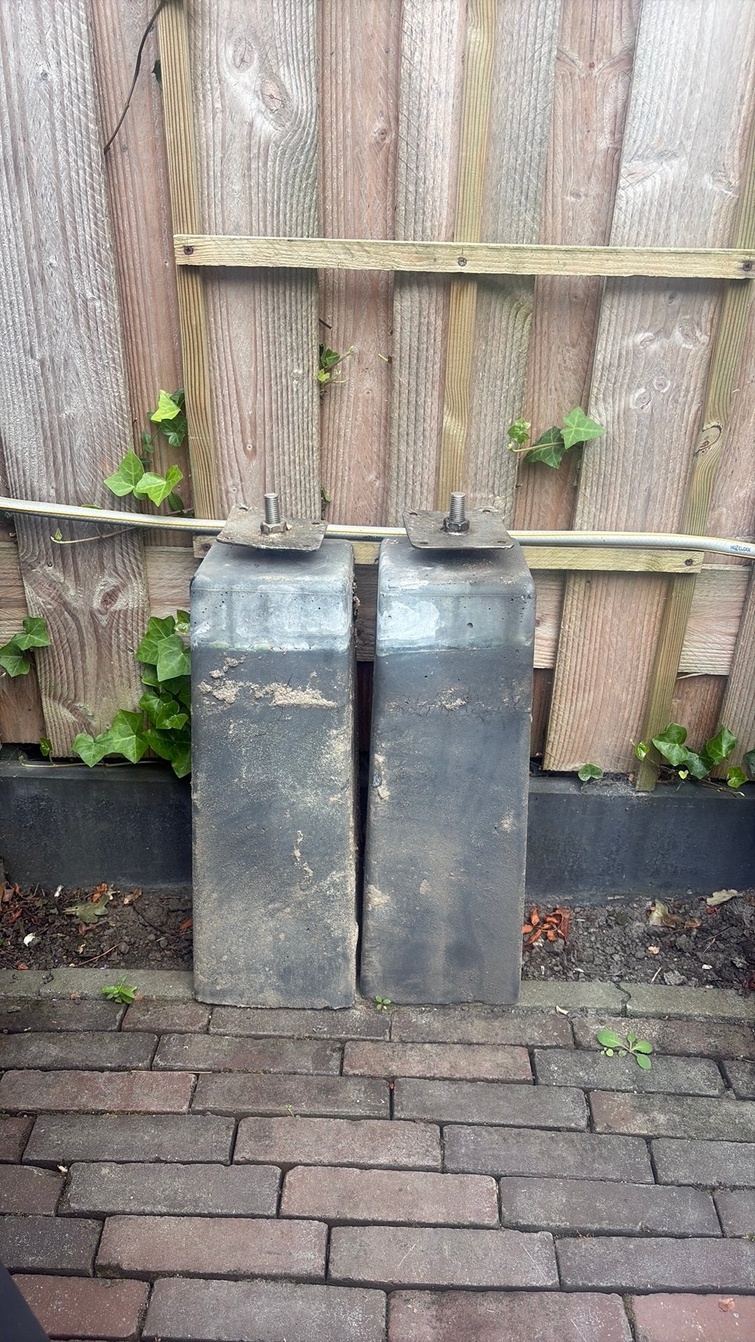 2 x Betonpoeren, Ophalen, Gebruikt, Serre