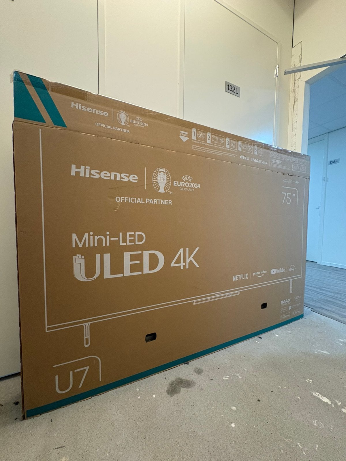Hisense 75U9KQ – 75" ULED 4K Mini-LED Smart TV, Ophalen, 50 Hz, Refurbished, Samsung