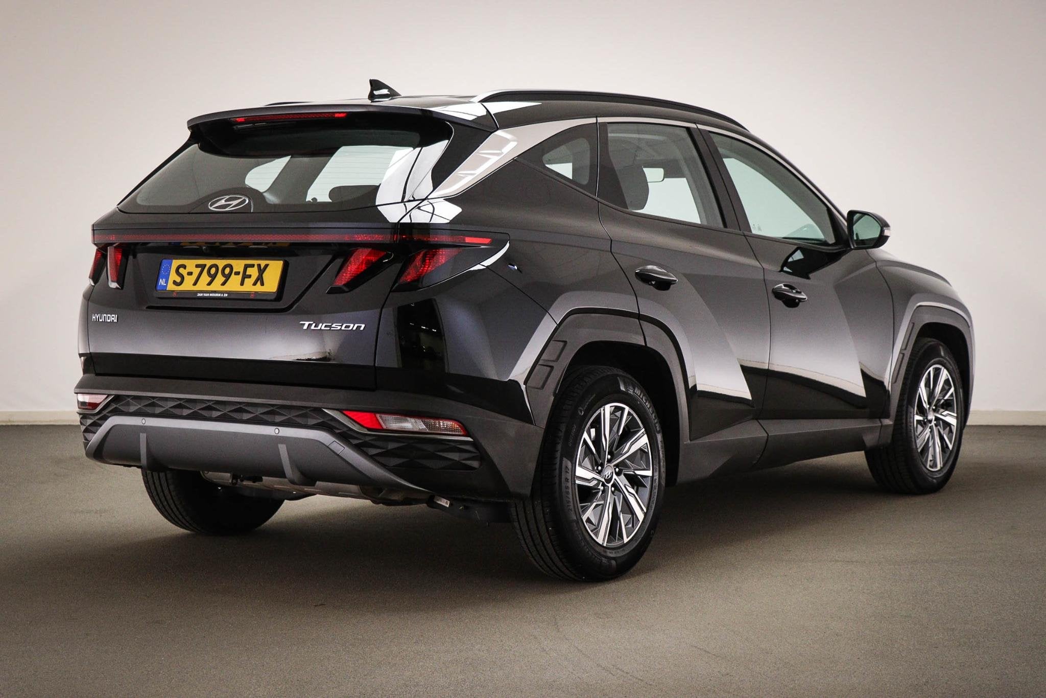 Hyundai Tucson 1.6 T-GDI MHEV i-Motion | DAB | APPLE | DRAAD, Voorwielaandrijving, Gebruikt, Euro 6, 4 cilinders