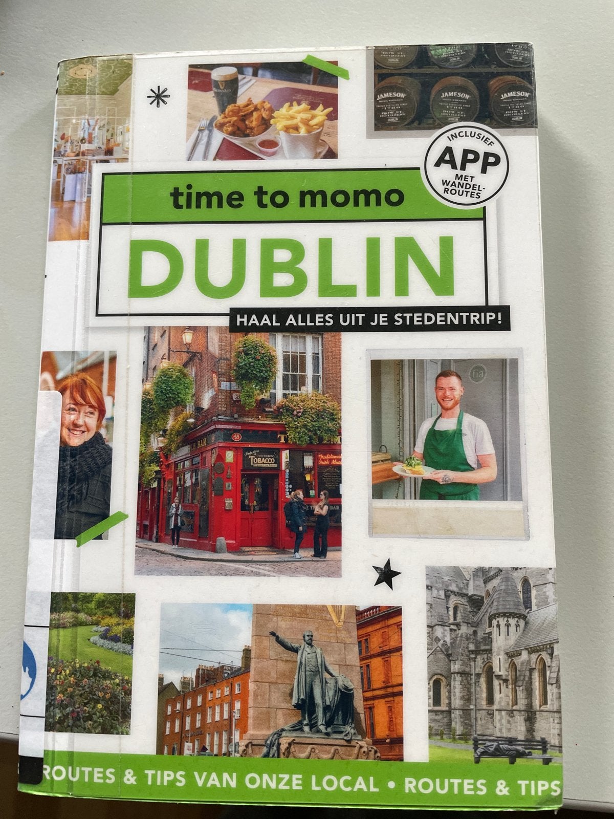 Time to Momo Dublin Reisgids met wandelroutes en app, Overige merken, Verzenden, Europa, Zo goed als nieuw