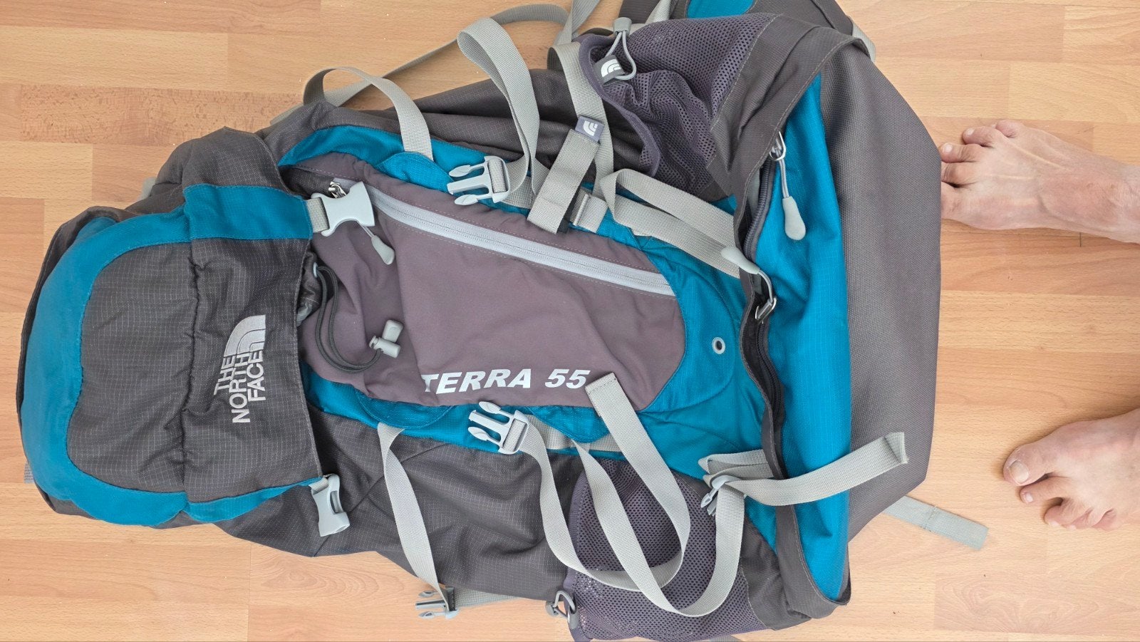 Rugzak North Face, terra 55 met regen en reishoes., 40 cm of meer, Gebruikt, 60 cm of meer, Ophalen