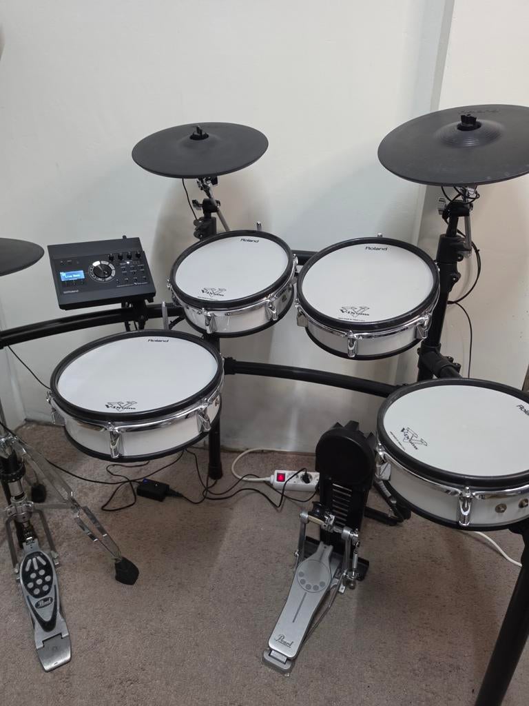 Roland TD-17 Bluetooth complete elektronische drumstel., Muziek en Instrumenten, Drumstellen en Slagwerk, Ophalen of Verzenden