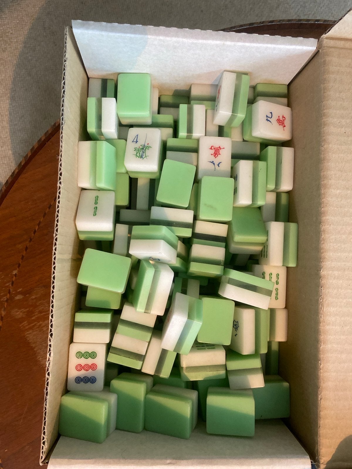 Mahjong stenen - Groen/wit, Hobby en Vrije tijd, Drie of vier spelers, Ophalen, Gebruikt