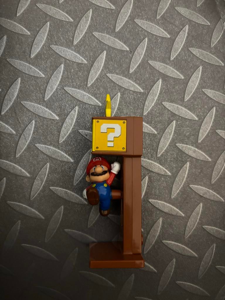 Super Mario PEZ dispensers en figuur, Verzamelen, Ophalen, Gebruikt