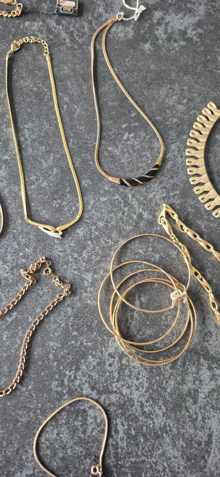 Mooie partij vintage goldplated en goudkleurige sieraden, Verzenden