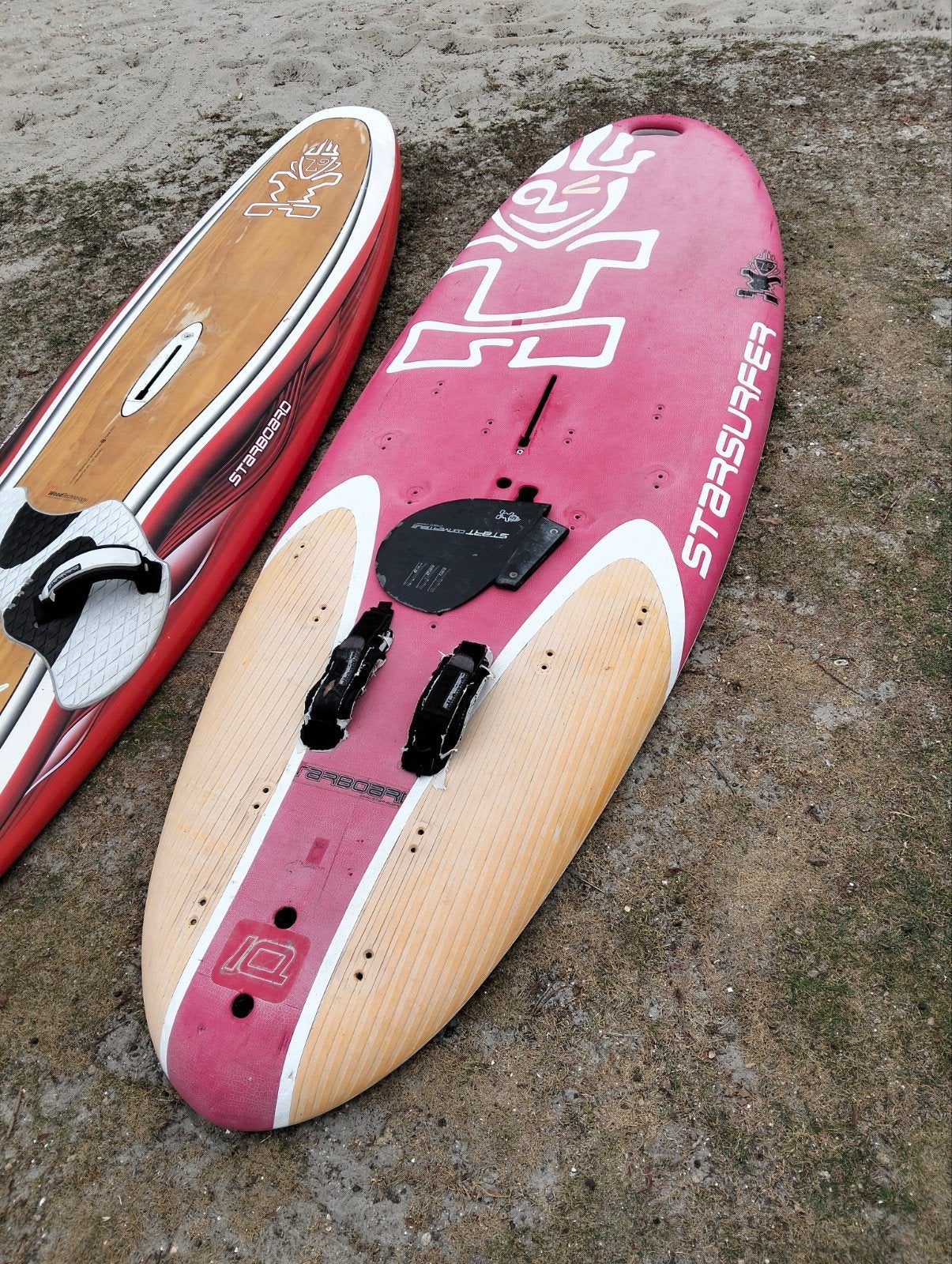 2x starboard 88, 104    ,,,,       € 150,--, Watersport en Boten, Windsurfen, Ophalen, 250 tot 300 cm, Gebruikt, Starboard