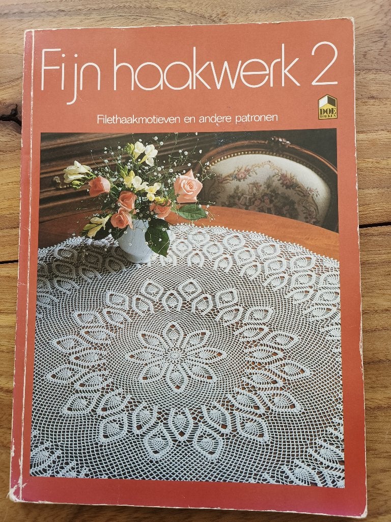 fijn haakwerk 2, Boeken, Ophalen of Verzenden, Zo goed als nieuw, Breien en Haken, Ondori