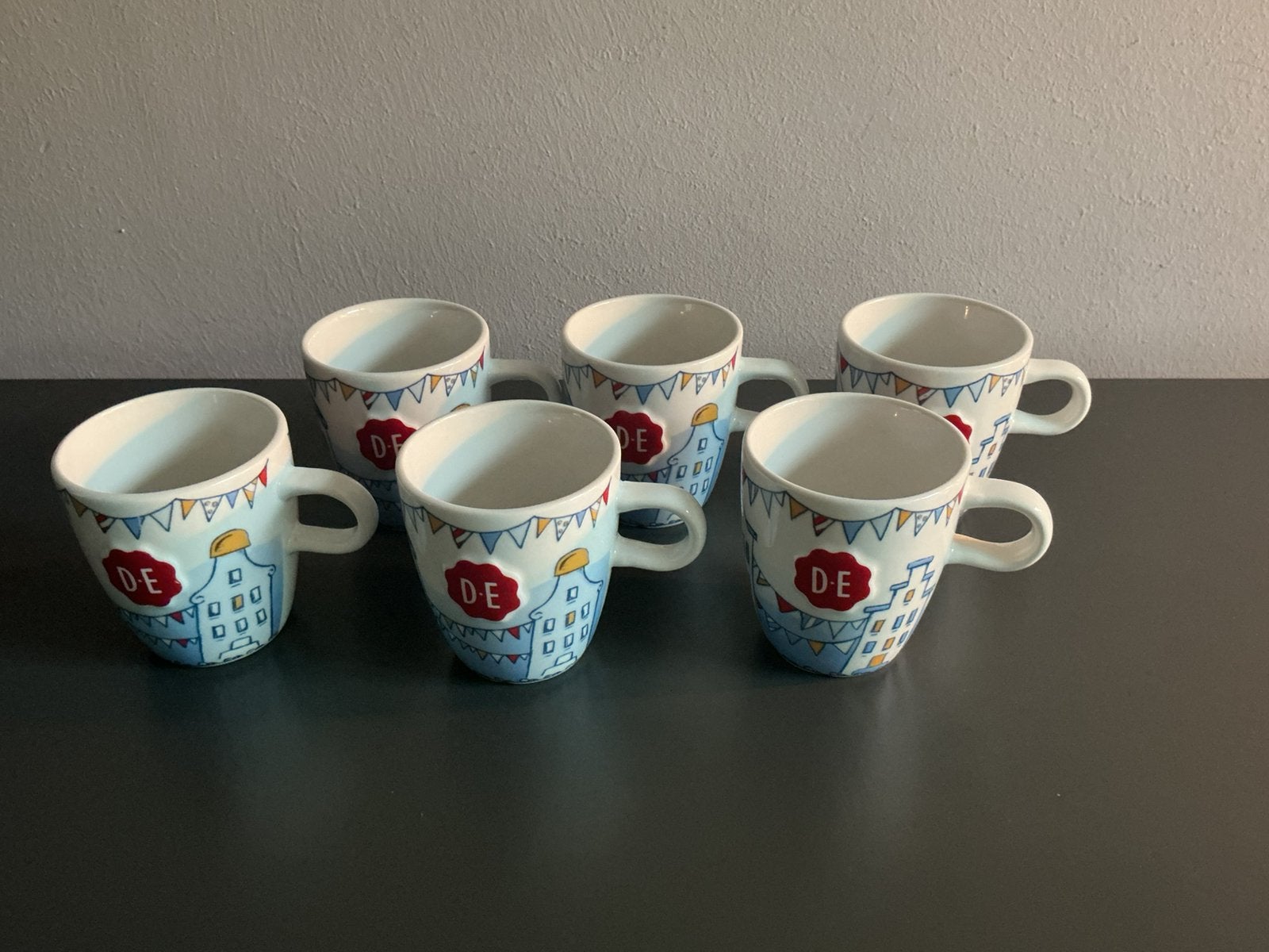 DE' Mokken burendag zaanse huisjes douwe egberts senseo 6x, Blond Amsterdam, Keramiek, Ophalen of Verzenden, Zo goed als nieuw