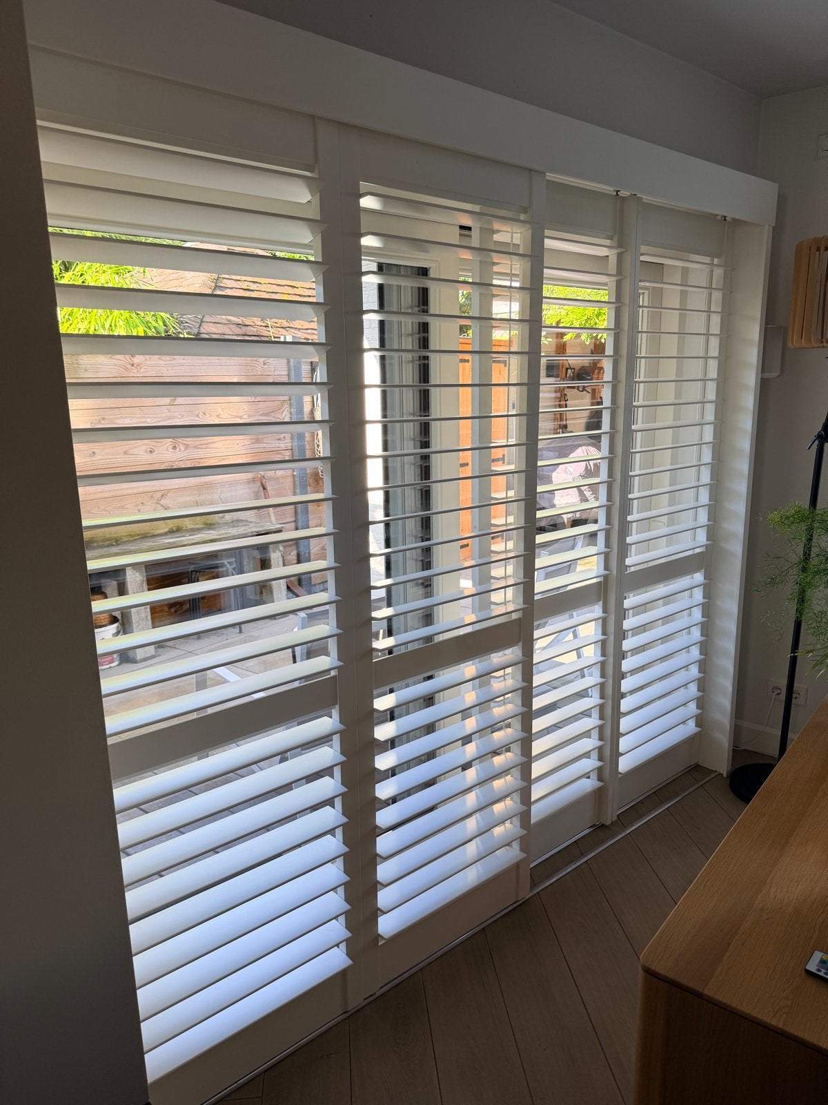 Zeer nette shutters RAL 9001 voor openslaande deuren, Ophalen, Zo goed als nieuw, Wit, Shutter