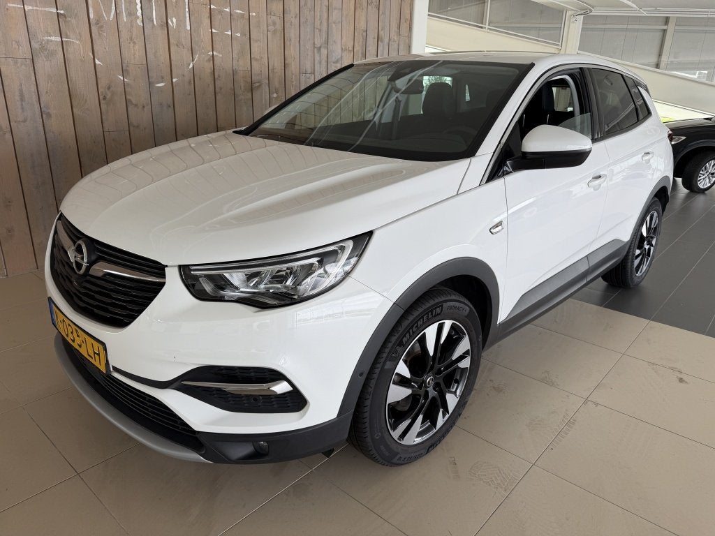 Opel Grandland X 1.2 Turbo Elegance (bj 2021, automaat), Automaat, Gebruikt, 1199 cc, Wit