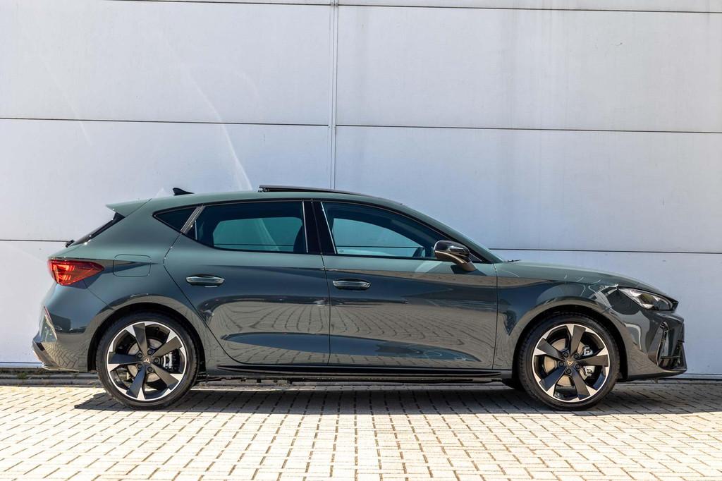 CUPRA Leon 1.5 TSI e-Hybrid 204pk Essential | Panoramadak |, Auto's, Cupra, 12 maanden, 1498 cc, Euro 6, 4 cilinders