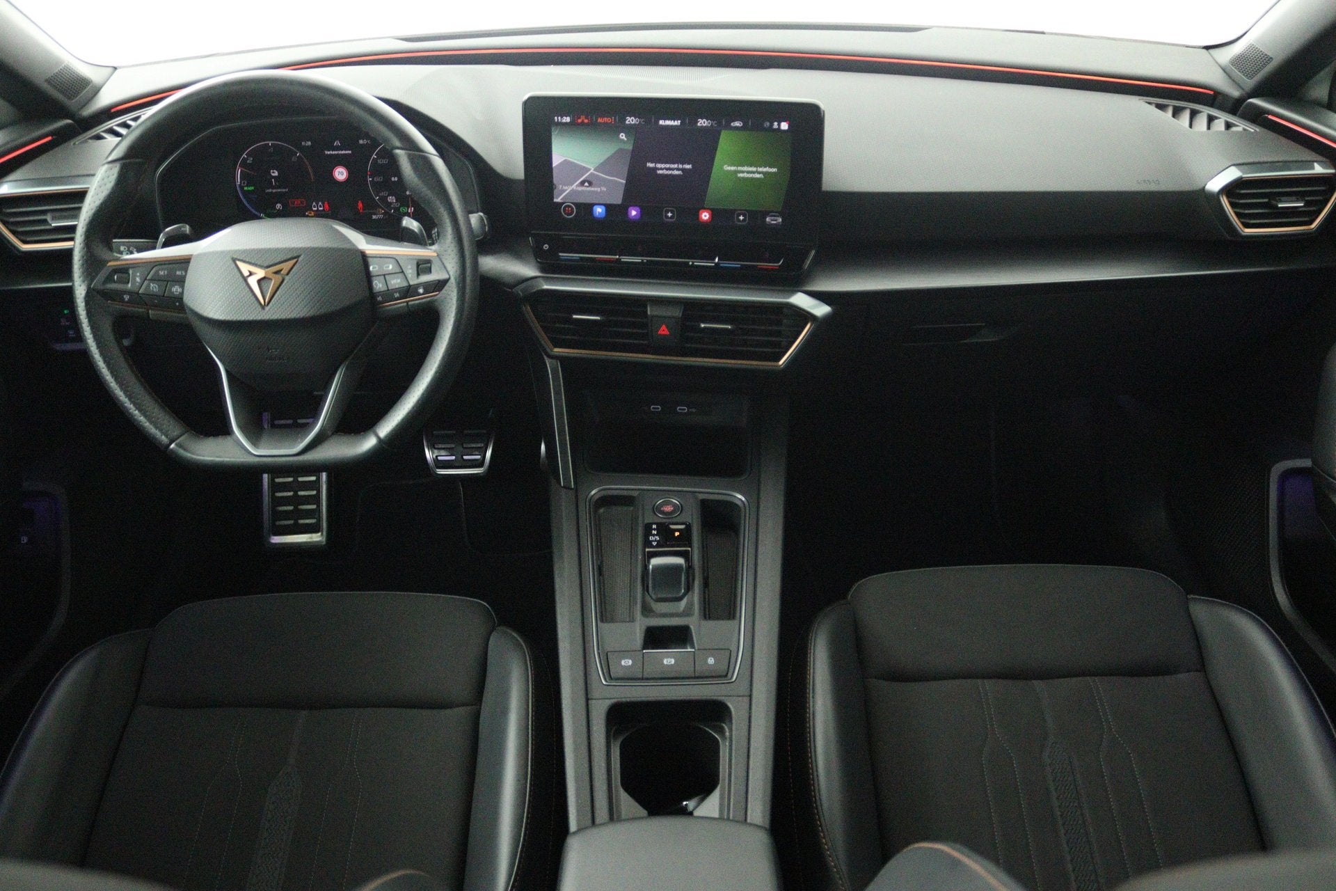CUPRA Leon 1.4 e-Hybrid VZ 245PK (STOELVERWARMING, STUURVERW, Auto's, Gebruikt, 4 cilinders, Leon, Leder en Stof