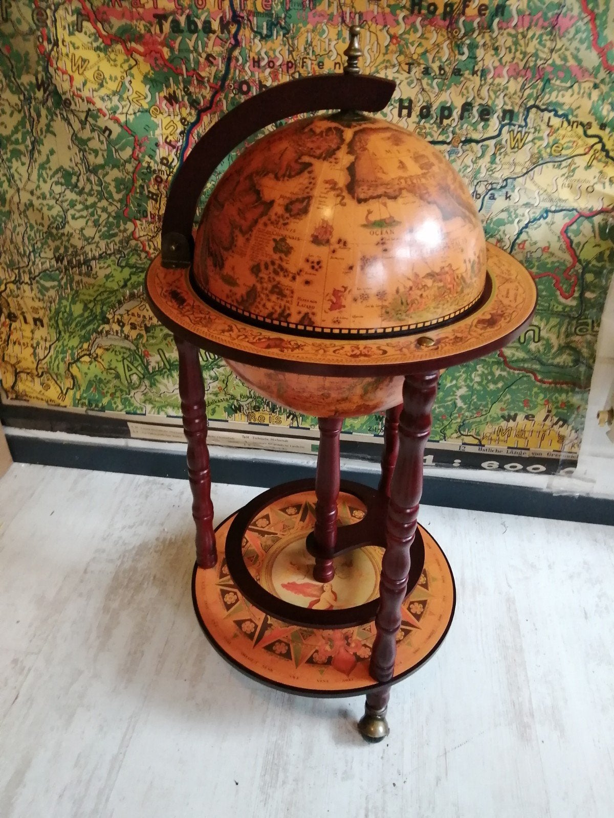GLOBEBAR BAR GLOBE WIJNBAR WHISKEYBAR 90X45 CM NIEUW IN DOOS, Antiek en Kunst, Ophalen of Verzenden