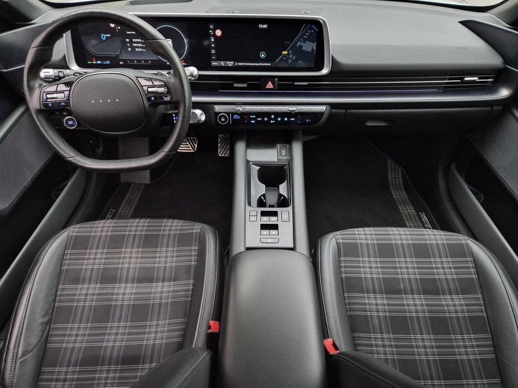 Hyundai IONIQ 6 First Edition AWD 77.4 kWh / SOH 100% / Deal, Automaat, Gebruikt, Wit, Vierwielaandrijving