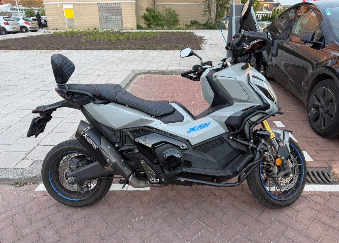 * HONDA XADV 750 A2 NARDO GREY *, Scooter, Particulier, Minimaal motorrijbewijs A2, Automaat