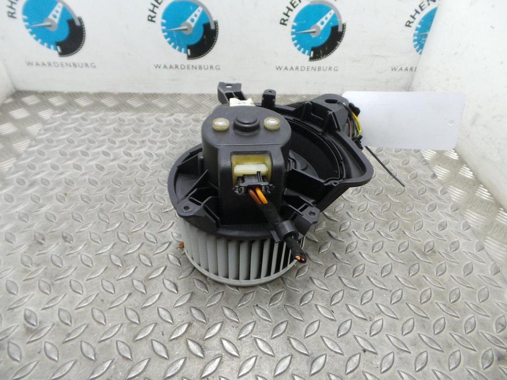 OPEL CORSA KACHELMOTOR 2008, Ophalen of Verzenden, Gebruikt, Stiba lid