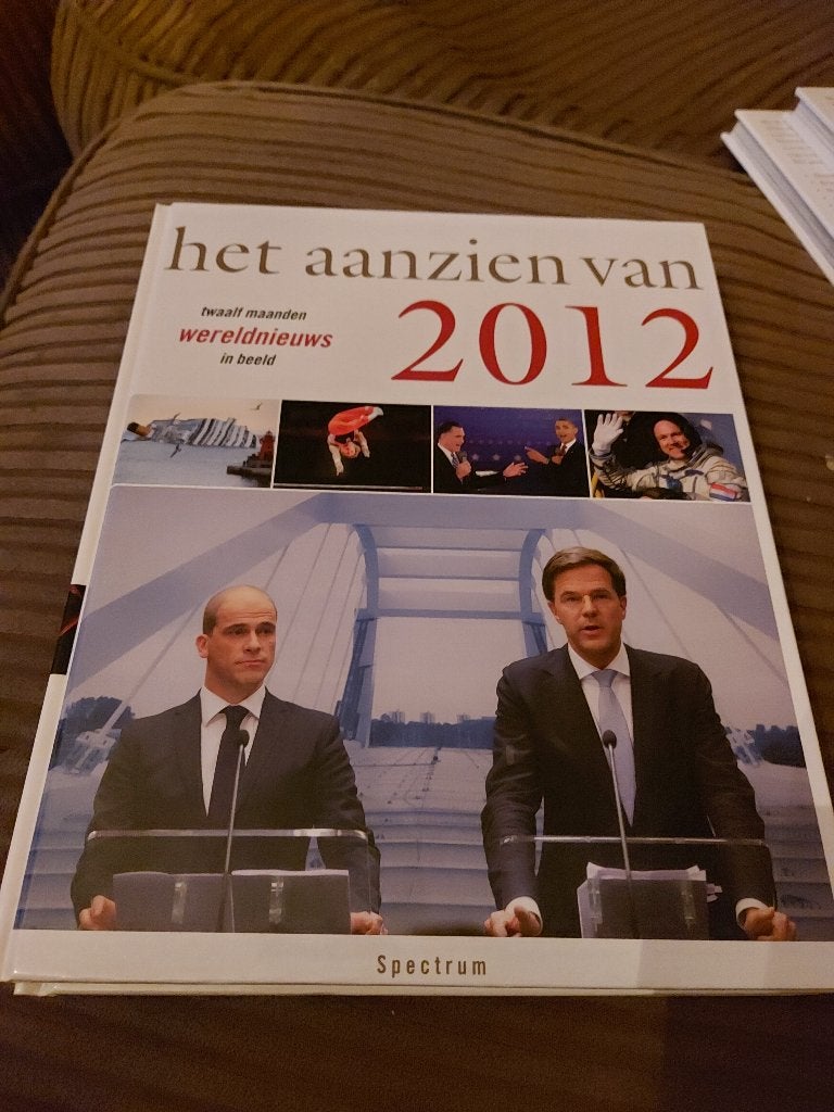 Het aanzien van 2012, 20e eeuw of later, Overige gebieden, Ophalen of Verzenden, Zo goed als nieuw