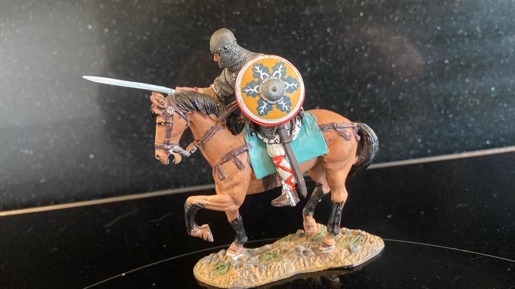 Delprado Ridders: Lombard Cavalryman 11th century, Ophalen of Verzenden, Zo goed als nieuw