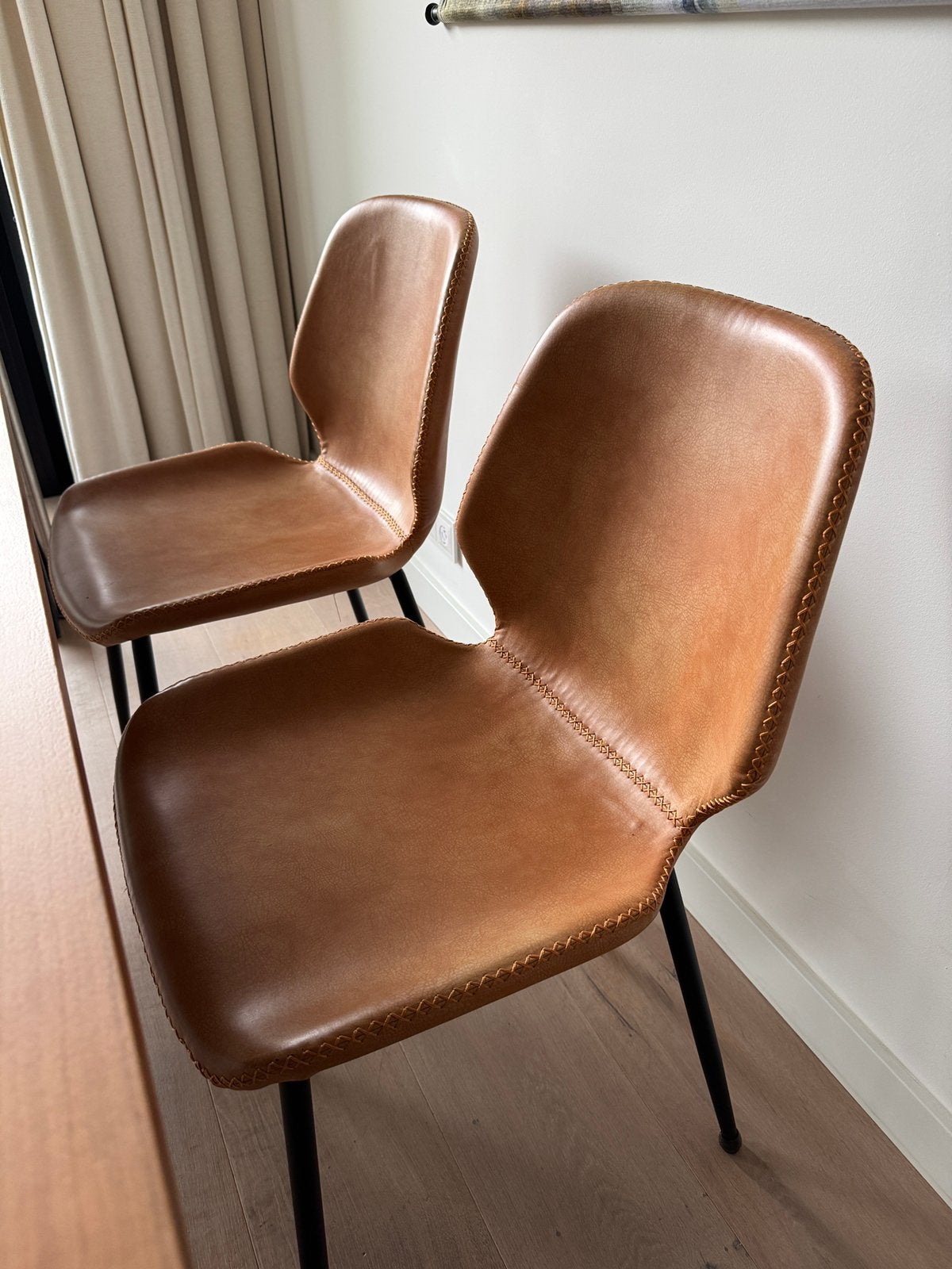 2 imitatie leren by boo stoelen, Ophalen, Gebruikt, Twee