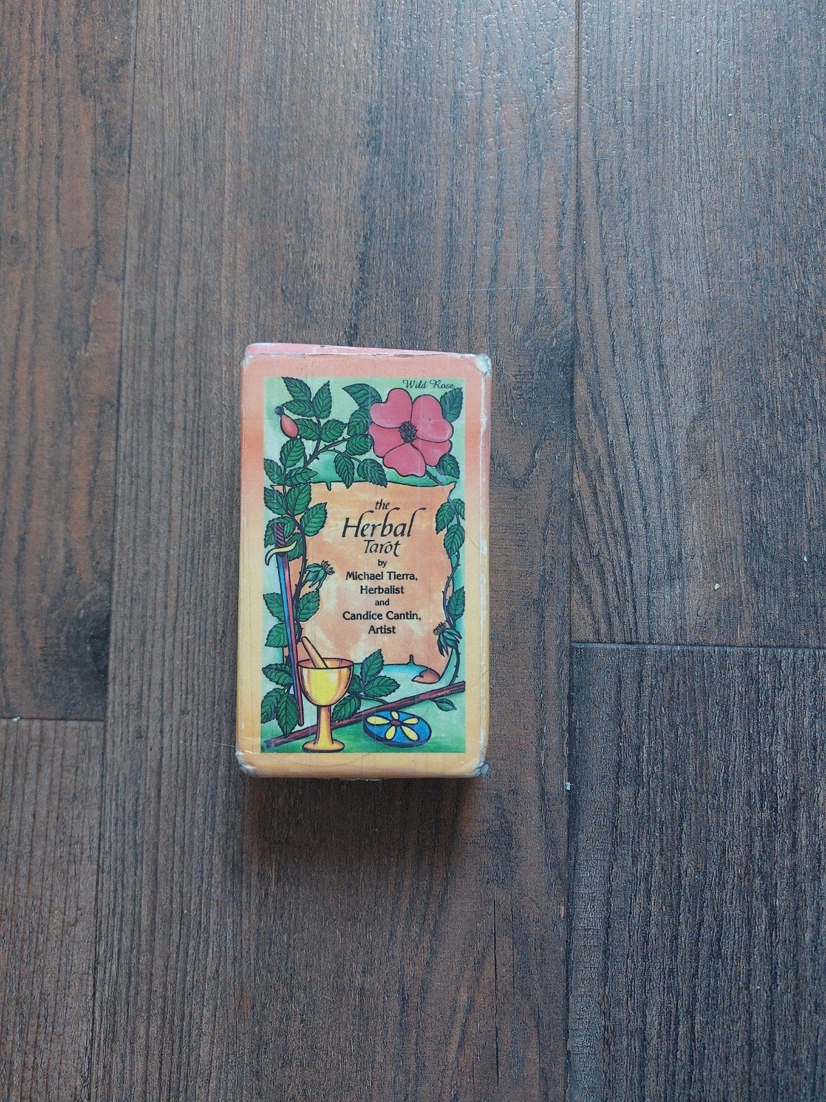 The herbal tarot, Boeken, Tarot of Kaarten leggen, Overige typen, Ophalen of Verzenden, Zo goed als nieuw