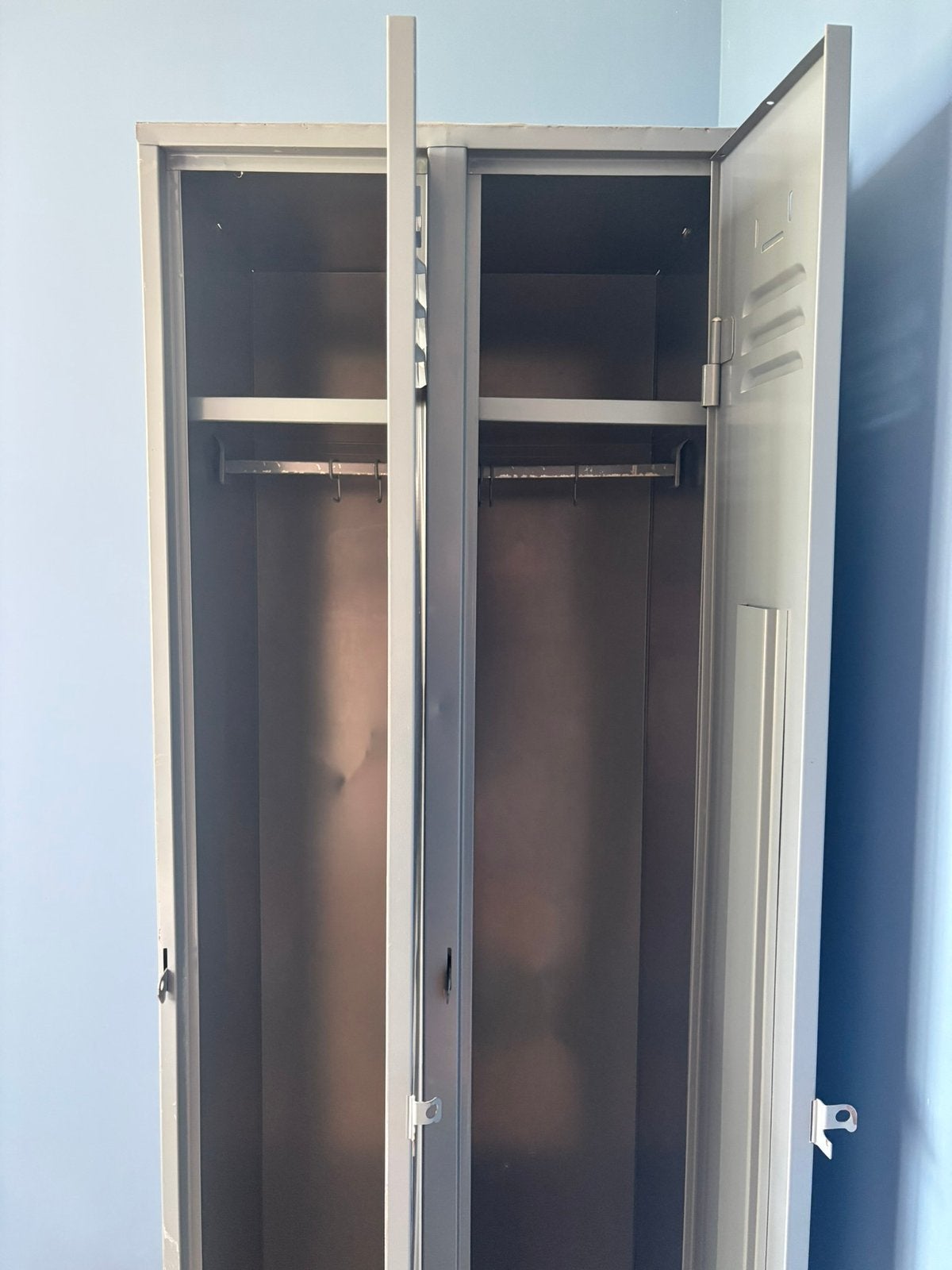 Lockerkast, Ophalen, Gebruikt
